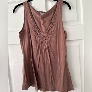 NWOT Self Esteem Sleeveless Top Brown Taupe V Neck Ribbon Crochet Large New